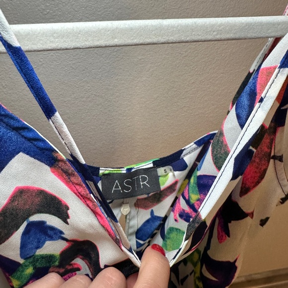 ASTR Top Blouse Colorful Size S - Picture 2 of 3